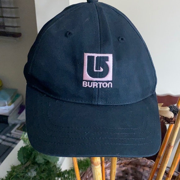 Burton Accessories - Burton Hat 🧢
